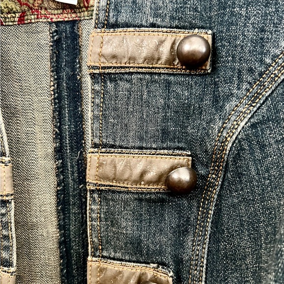 NWT Dept of Peace Denim Military Style Jacket with Leather Accents Size XS - Picture 6 of 7